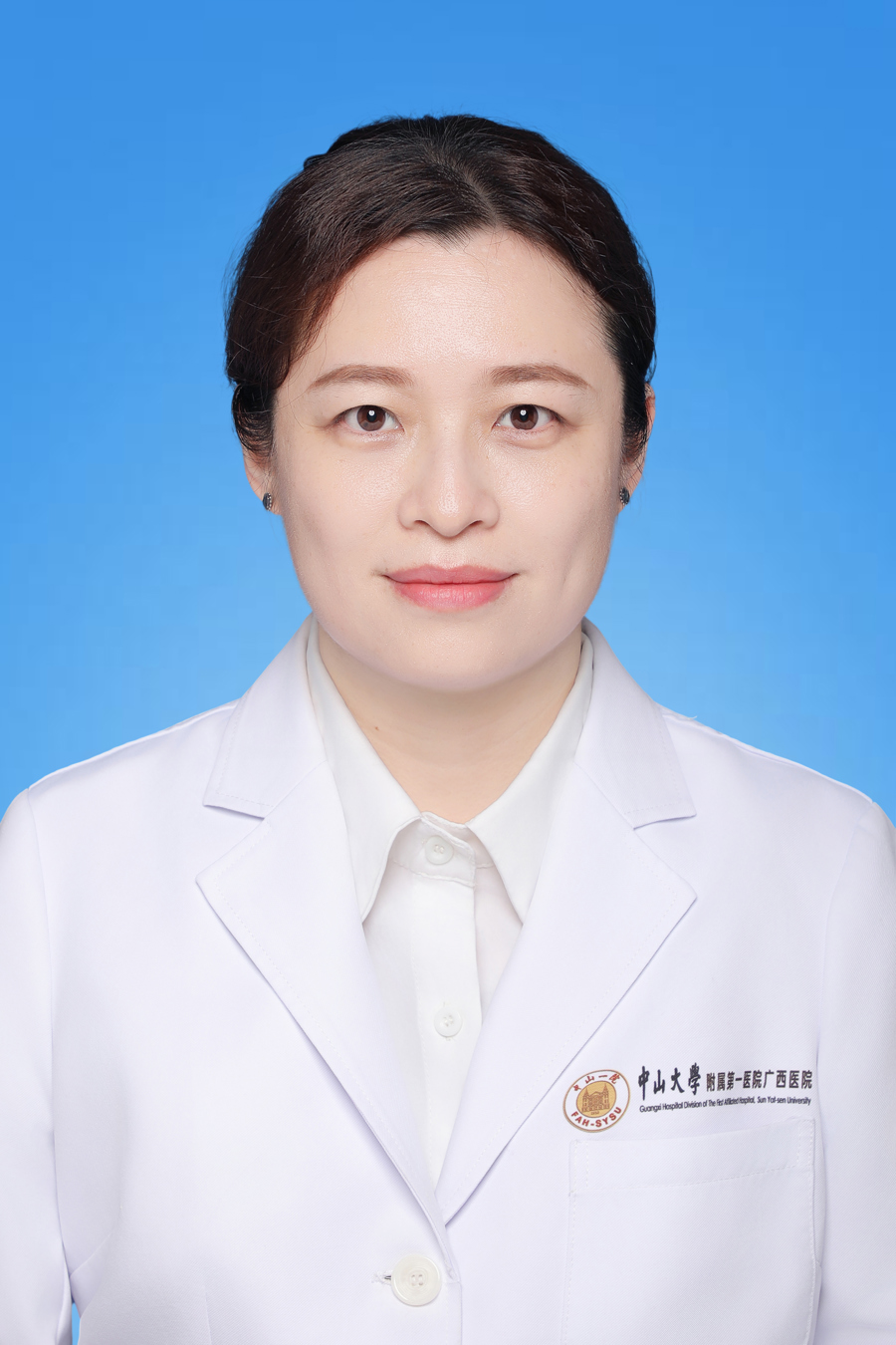 杨溢